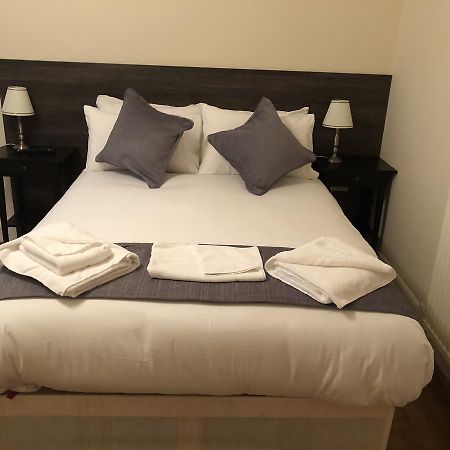 Kaim Park Hotel Bathgate Eksteriør billede