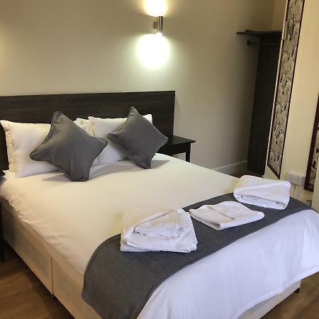 Kaim Park Hotel Bathgate Eksteriør billede