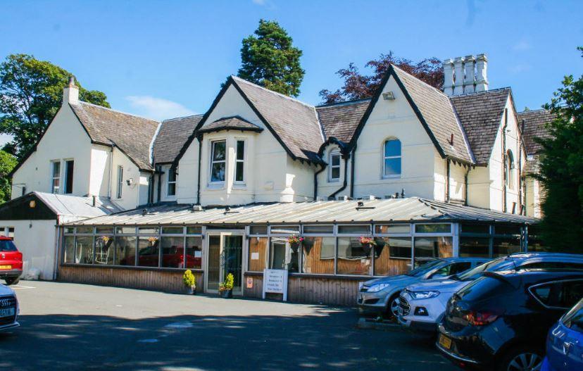 Kaim Park Hotel Bathgate Eksteriør billede