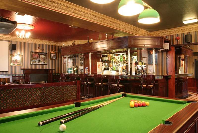Kaim Park Hotel Bathgate Eksteriør billede