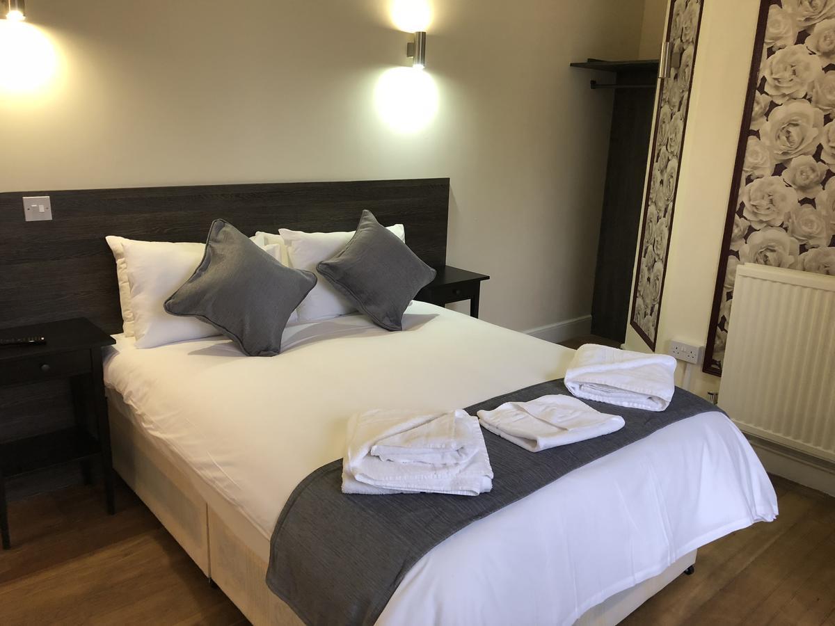 Kaim Park Hotel Bathgate Eksteriør billede