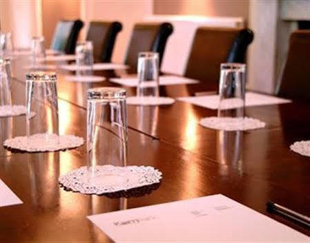 Kaim Park Hotel Bathgate Eksteriør billede